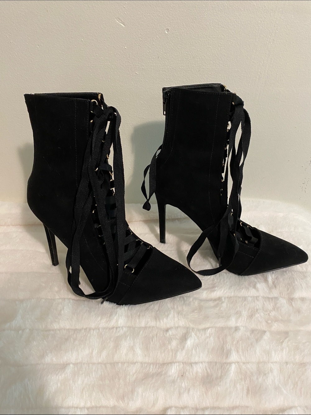 Liliana Lace Up Ribbon Stiletto Black Booties w/ Zip Up SZ 8